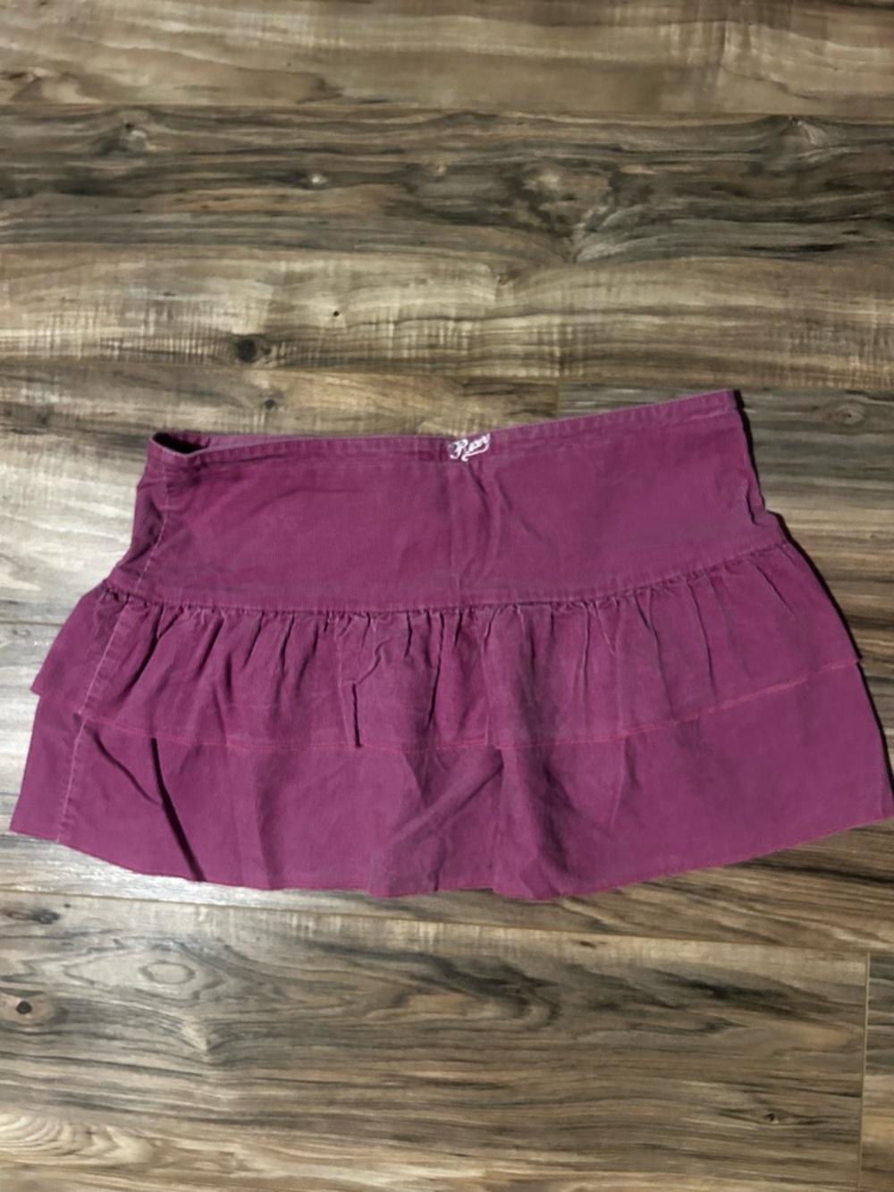 Vintage Roxy Tiered Drawstring Skort in Raspberry - Picture 3 of 4